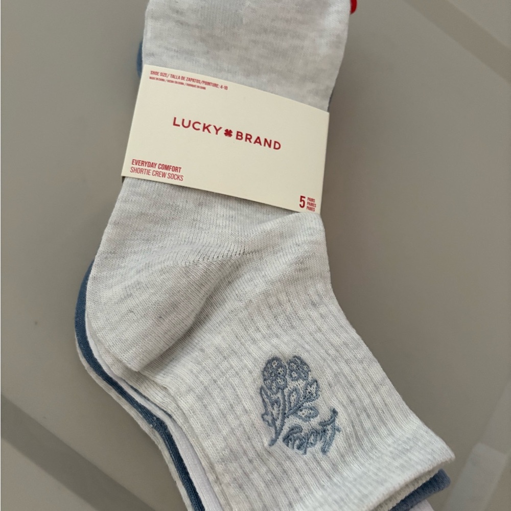 Lucky Brand Women’s Casual Crew Socks - White and Blue